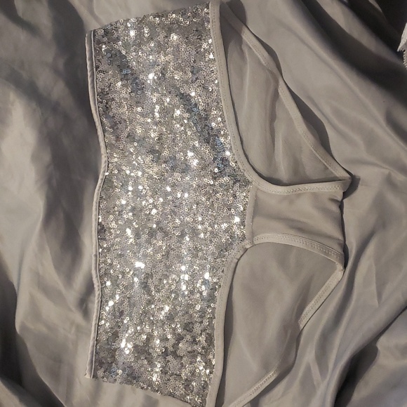 Victoria secret panties - Picture 3 of 5